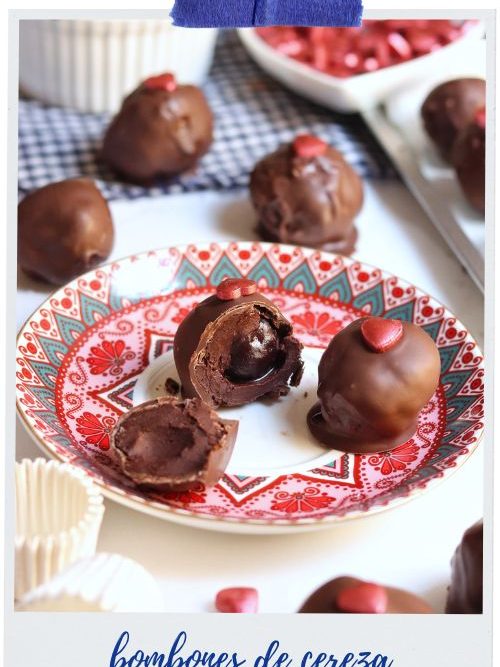 Bombones de chocolate y cereza