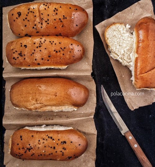 Receta de medias noches o pan para hotdog