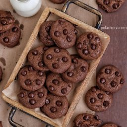 Cómo hacer cookies de doble chocolate receta fácil