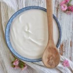 Cómo hacer crema ácida casera