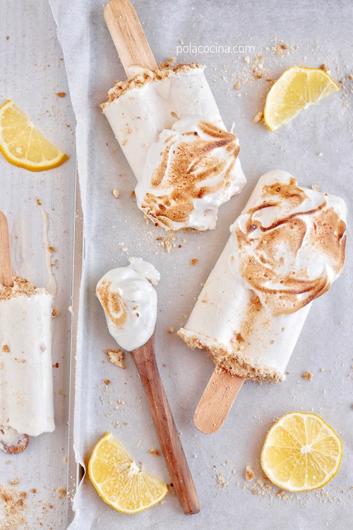 Paletas heladas de limón con merengue