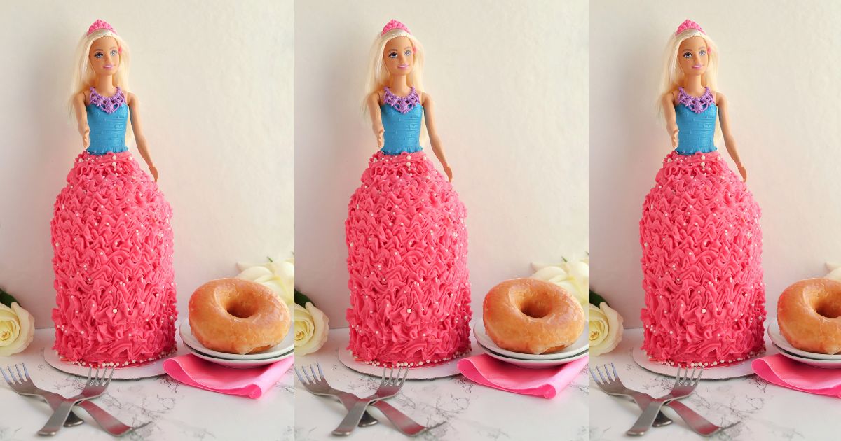 Barbie discount hace pasteles